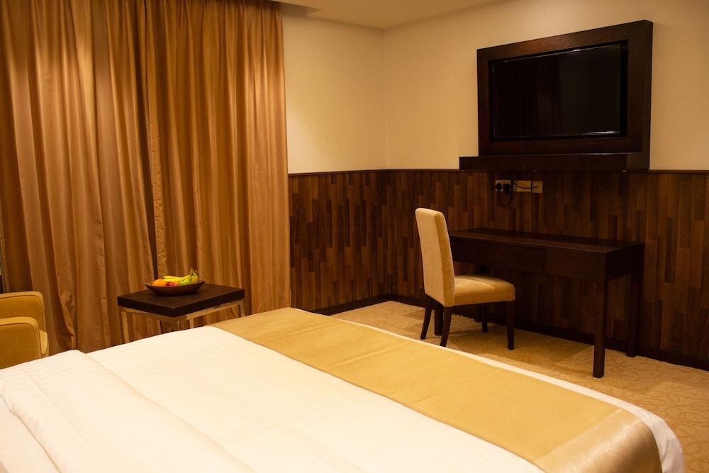 The Secure Inn Hotel Muscat Eksteriør billede