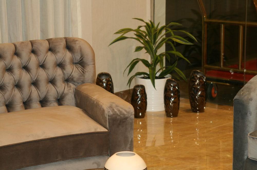 The Secure Inn Hotel Muscat Eksteriør billede