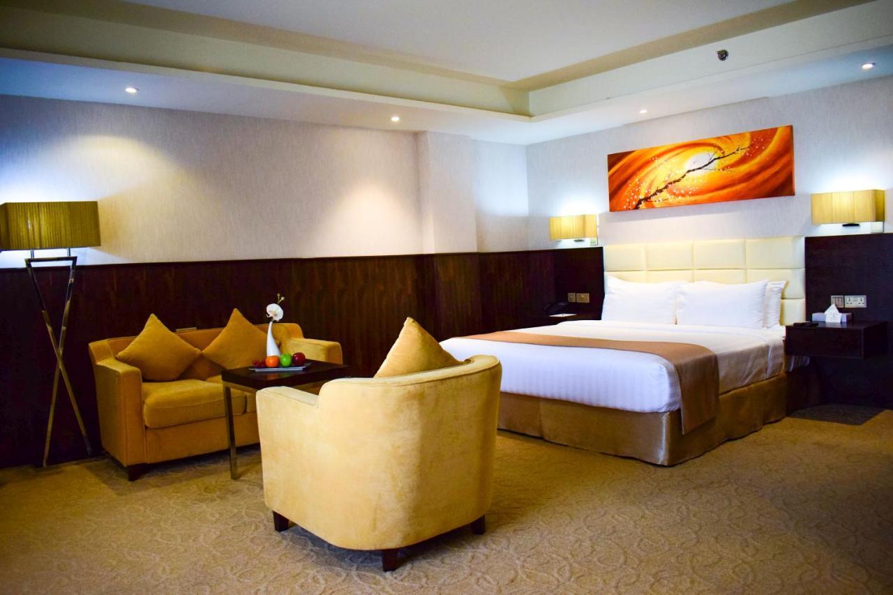 The Secure Inn Hotel Muscat Eksteriør billede