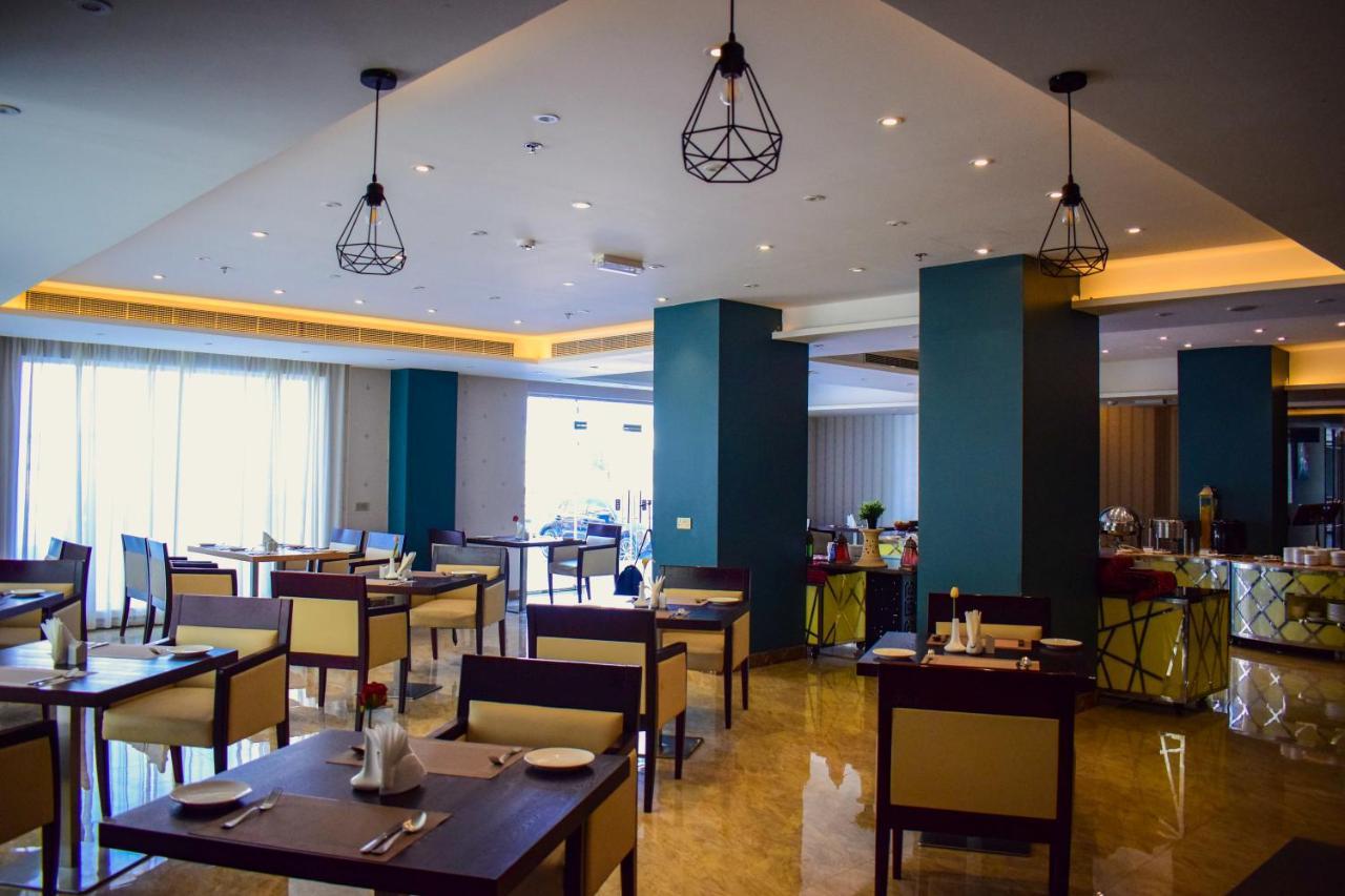 The Secure Inn Hotel Muscat Eksteriør billede
